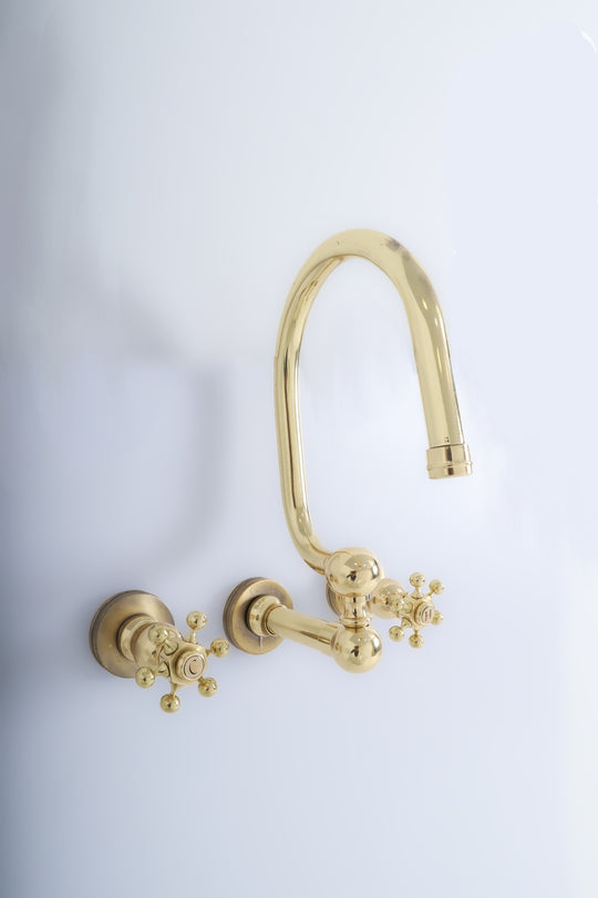 Grifería Regina de Pared